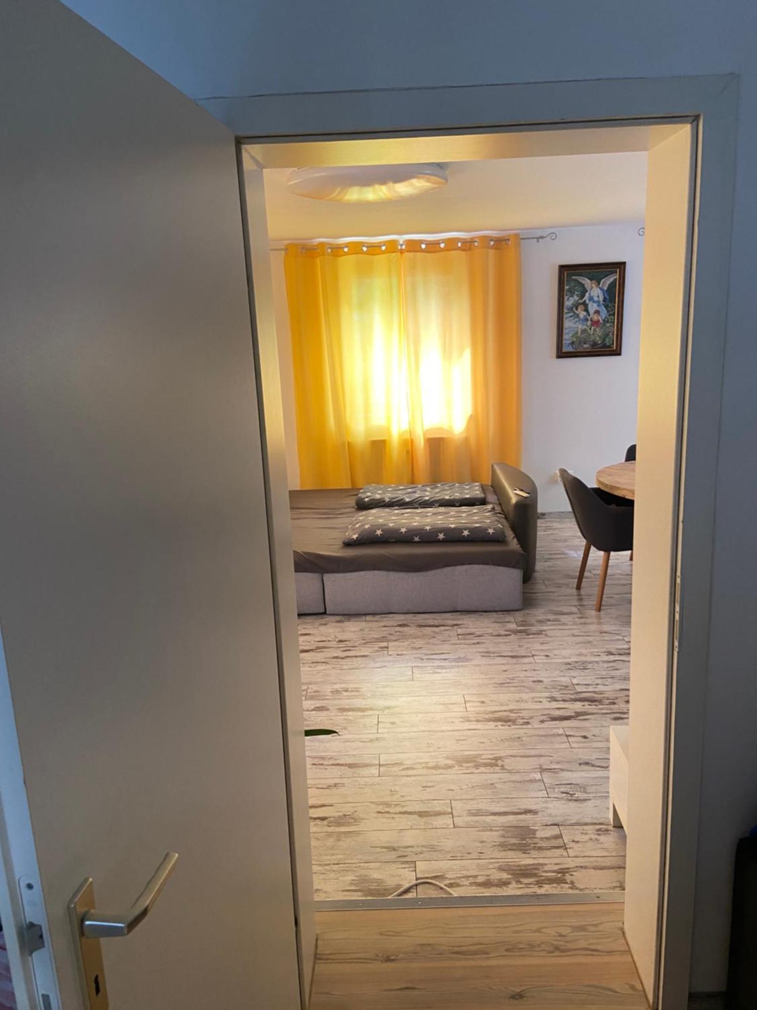 Zirndorf Sweet Home Esterno foto